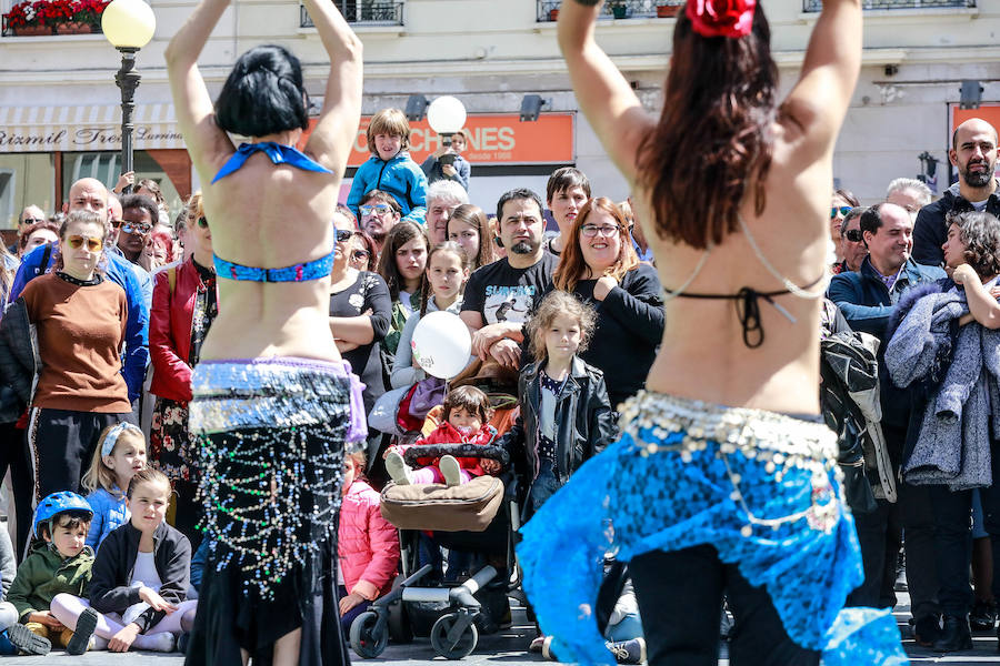 Fotos: Vitoria celebra el día Internacional de la Danza