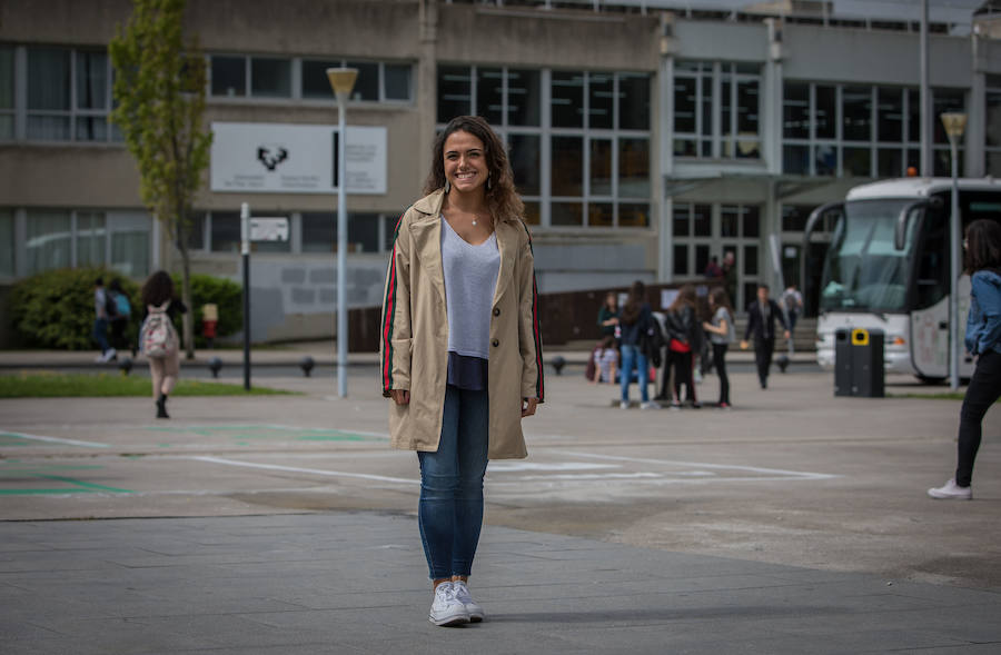 Leyre Buces (Estudiante de Medicina - 19 años)