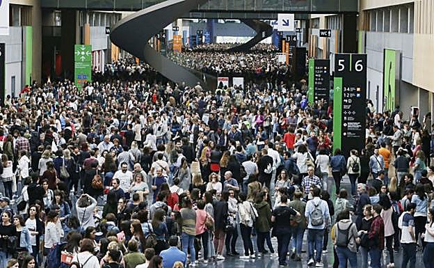 OPE de Osakidetza celebrada en el BEC.