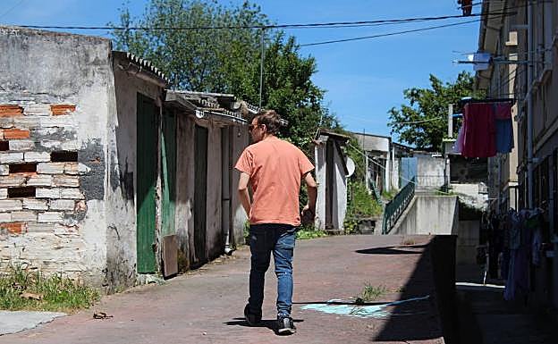 Muchos de los trasteros de Goikolarra están en mal estado. 