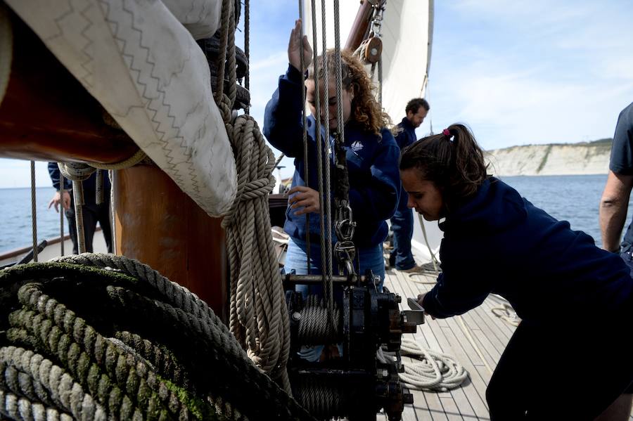 Fotos: Una jornada con los futuros marinos
