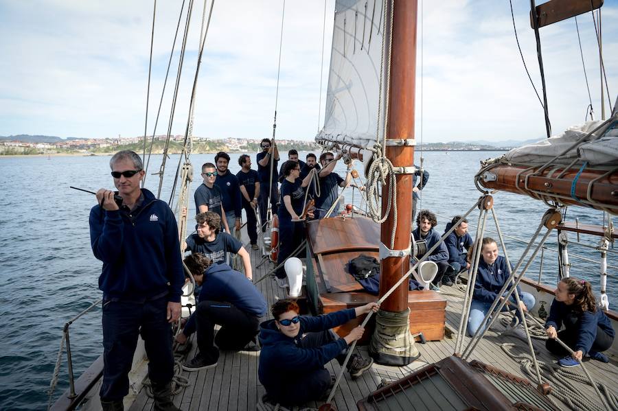 Fotos: Una jornada con los futuros marinos