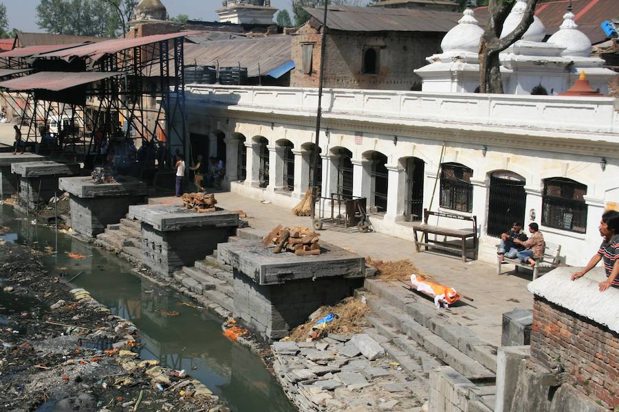 Pashupatinath, centro de cremación.