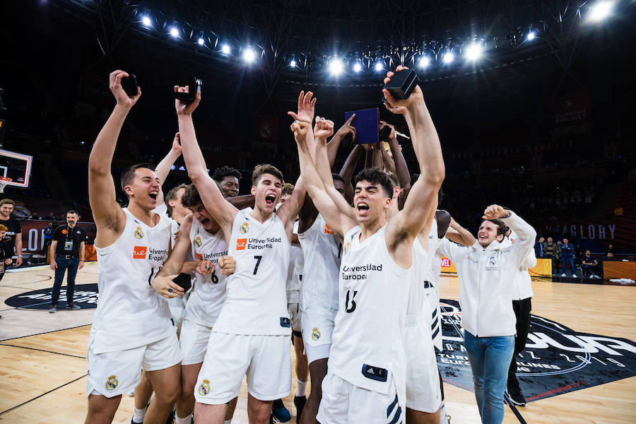 El Buesa Arena, que brilló con luz propia, apagó ayer sus luces tras tres días frenéticos