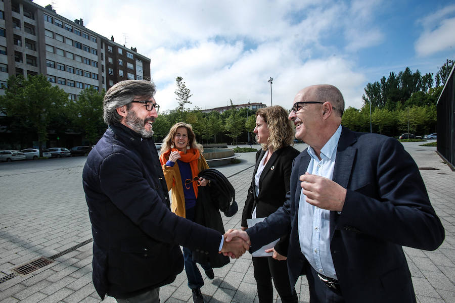 Fotos: Las fotos del debate entre los candidatos a diputado general de Álava