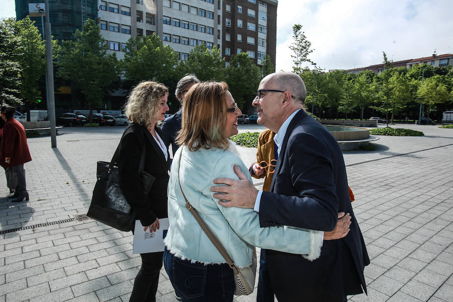 Fotos: Las fotos del debate entre los candidatos a diputado general de Álava