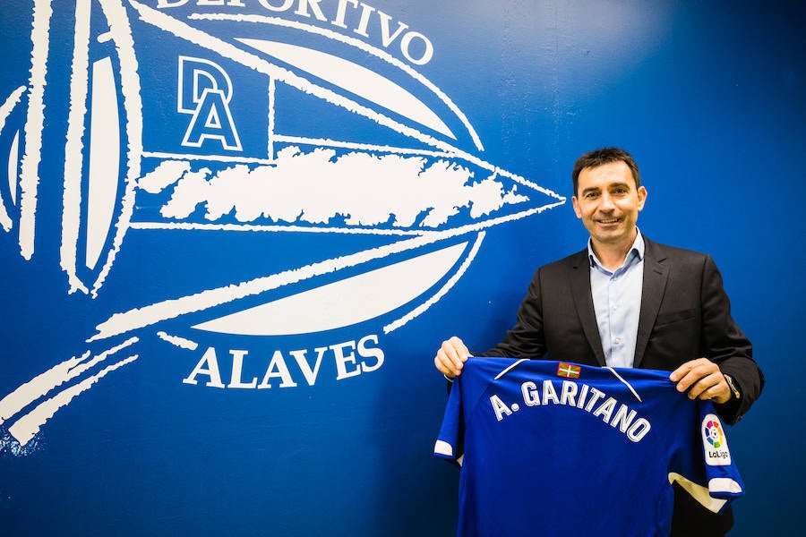 Fotos: Presentación de Asier Garitano como nuevo técnico del Alavés