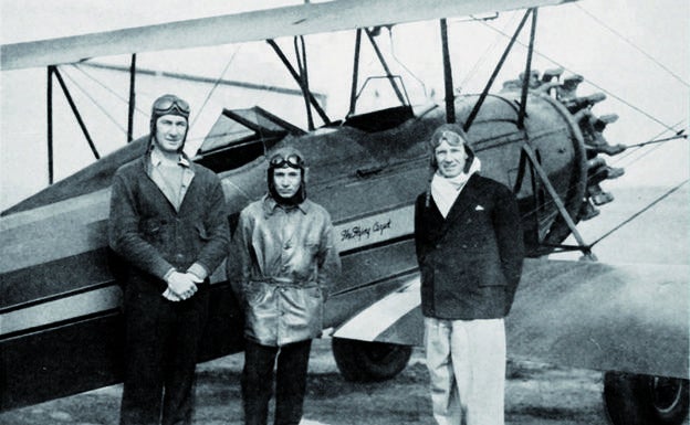 Los tres intrépidos aviadores Richard Halliburton y Moye Stephens y Elly Beinhorn