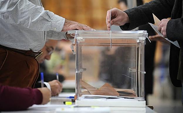 De cuñadismo, supositorios, pactos y alcaldes