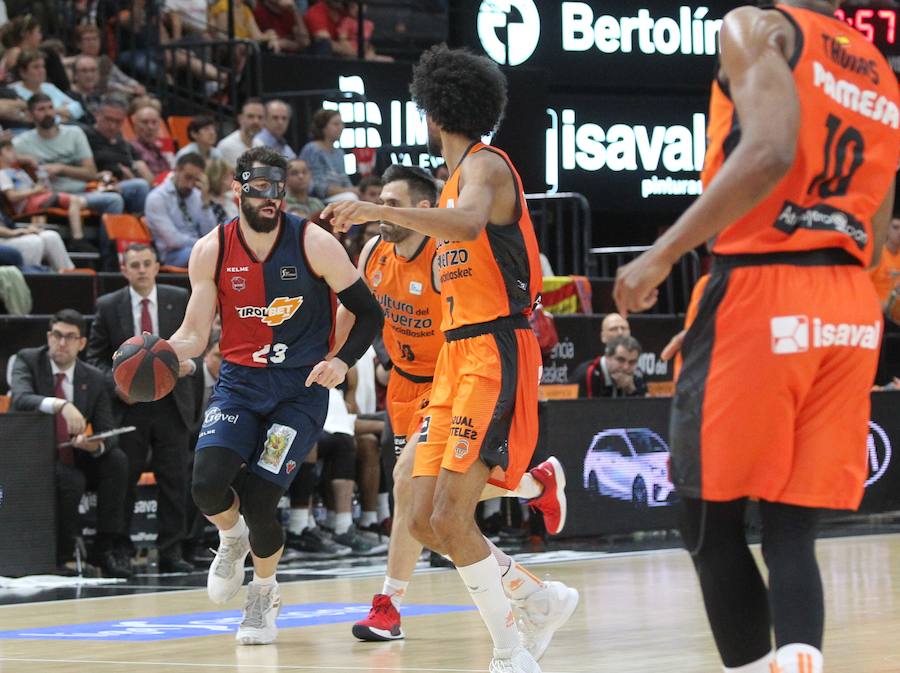 Fotos: Las mejores imágenes del Valencia Basket - Baskonia