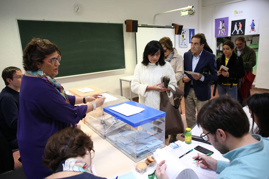 Colegio electoral Miguel de Unamuno.