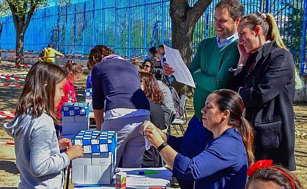 Los alumnos de este colegio, que hicieron sus propias elecciones hace unos días, fueron más sensatos que los adultos . 