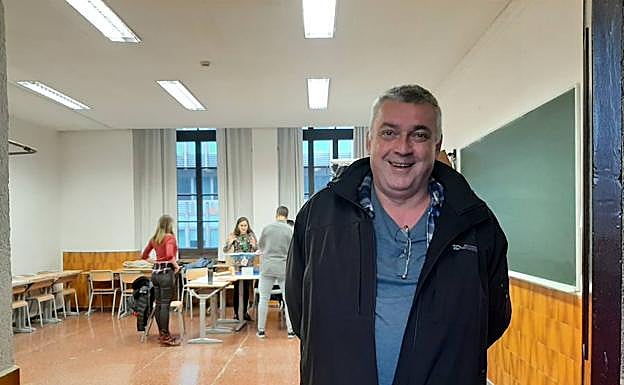 Juan Alberto Ruíz, de 56 años, se lo ha tomado con deportividad.