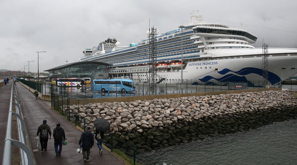 Fotos: Más de 6.400 cruceristas llegan a Bilbao