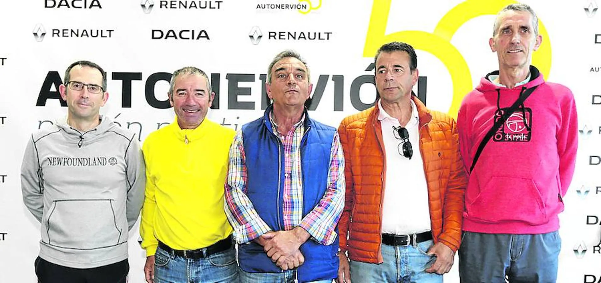 Alfredo Irusta, Iñaki Gastón, Eulalio García, Santiago Portillo e Iñaki Arana. 