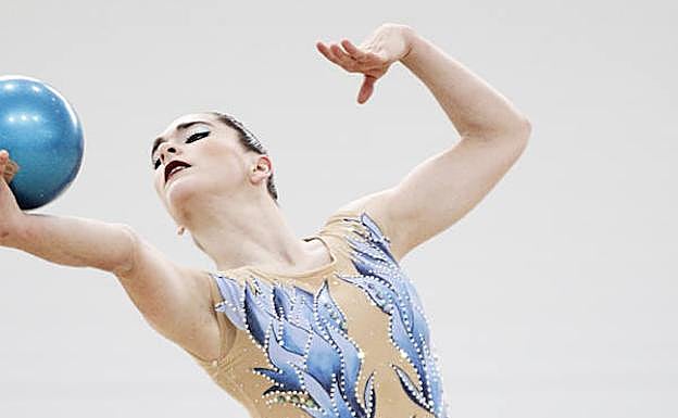 La élite de la rítmica nacional a examen hoy en Sakoneta