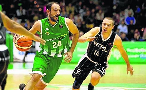 El título perdido. El RETAbet no pudo en la final de la Copa ante el potente Betis.