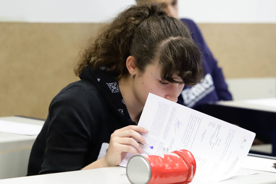 Un texto de Anjel Lertxundi sobre la lectura abre la Evaluación para el Acceso a la Universidad (EAU)