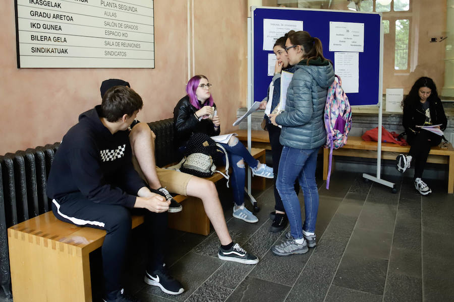 Un texto de Anjel Lertxundi sobre la lectura abre la Evaluación para el Acceso a la Universidad (EAU)