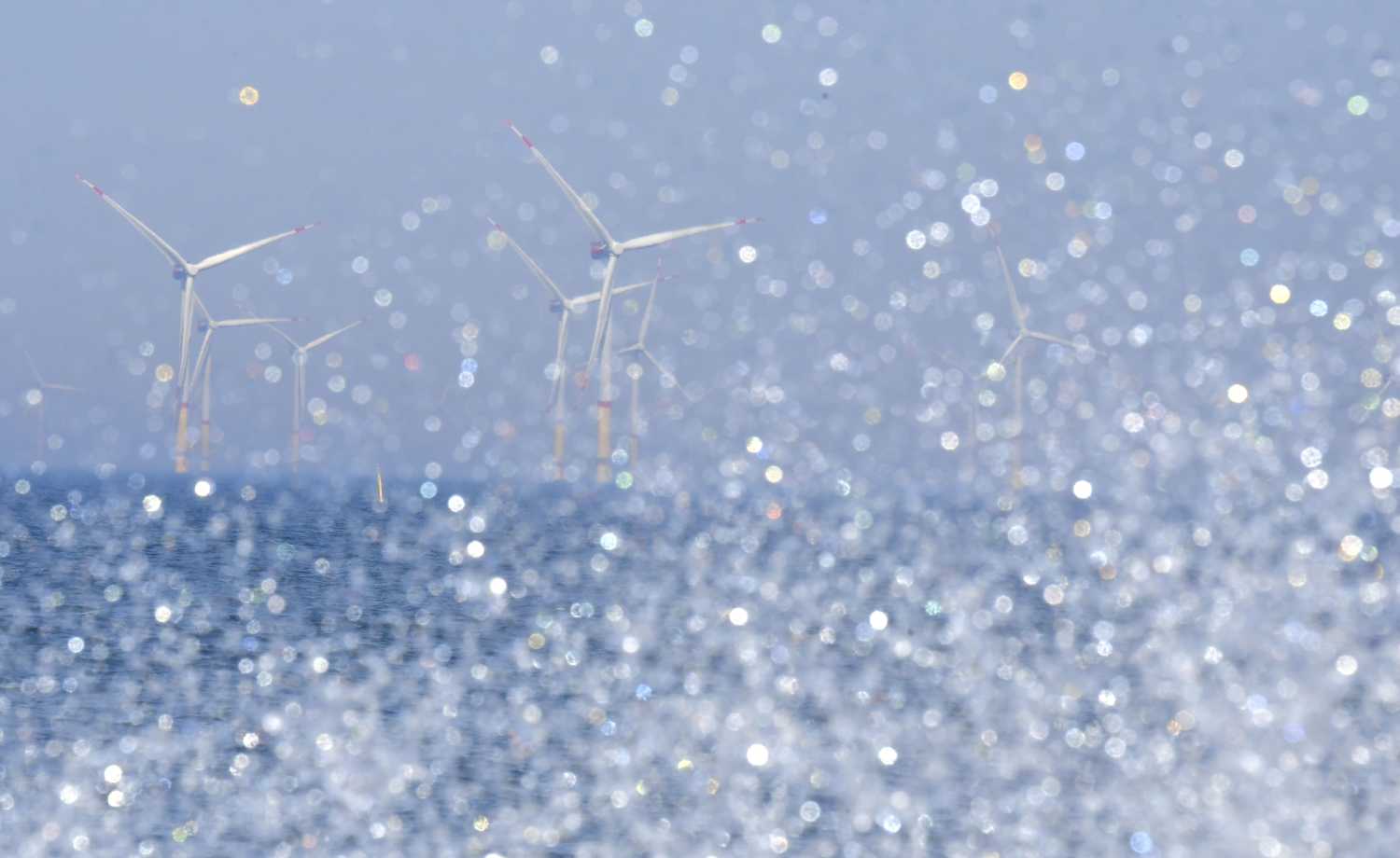 Aerogeneradores en el parque eólico de Arkona en el Mar Báltico, en el norte de Alemania