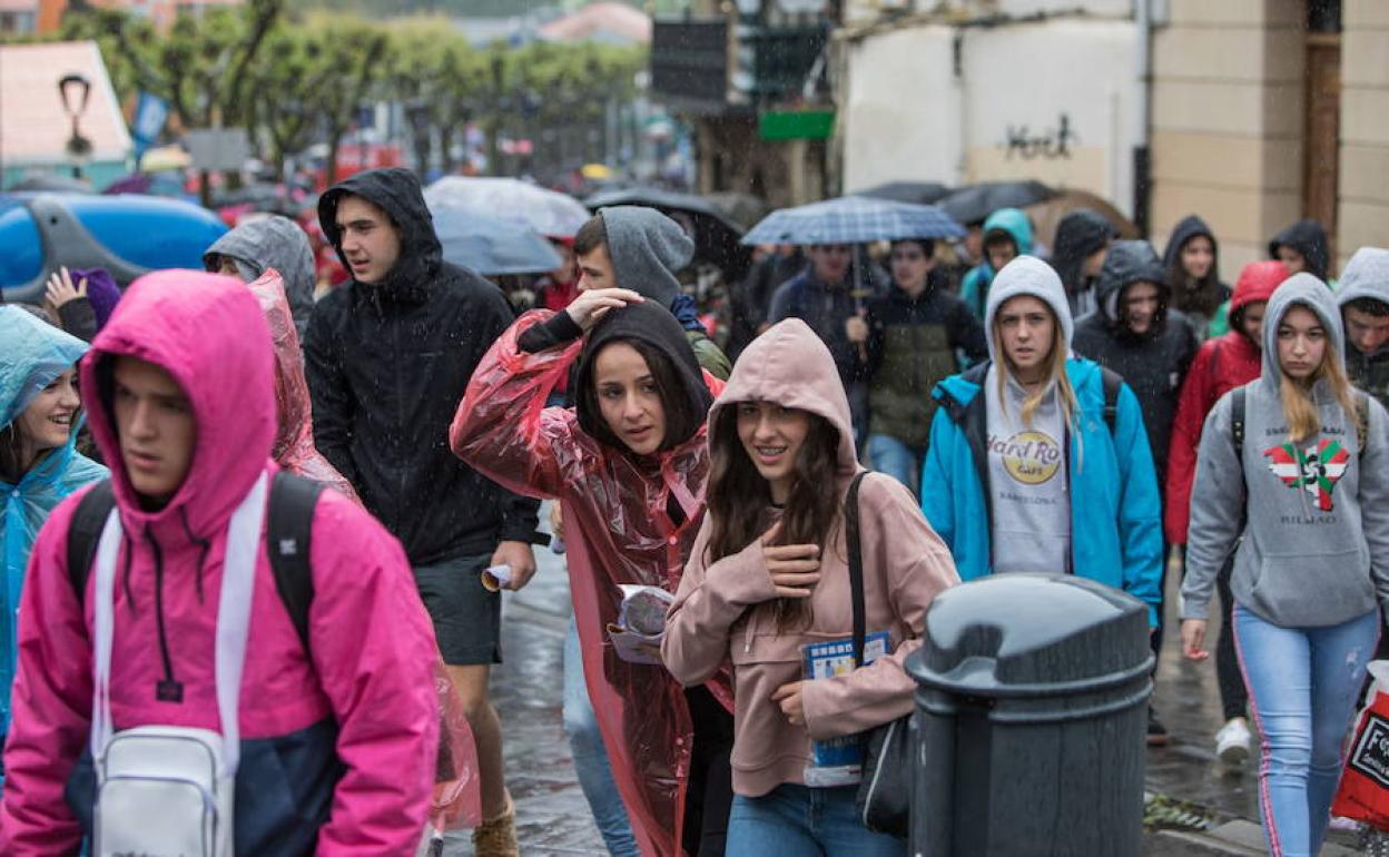 El Ibilaldia de Lekeitio estuvo pasado por agua. 