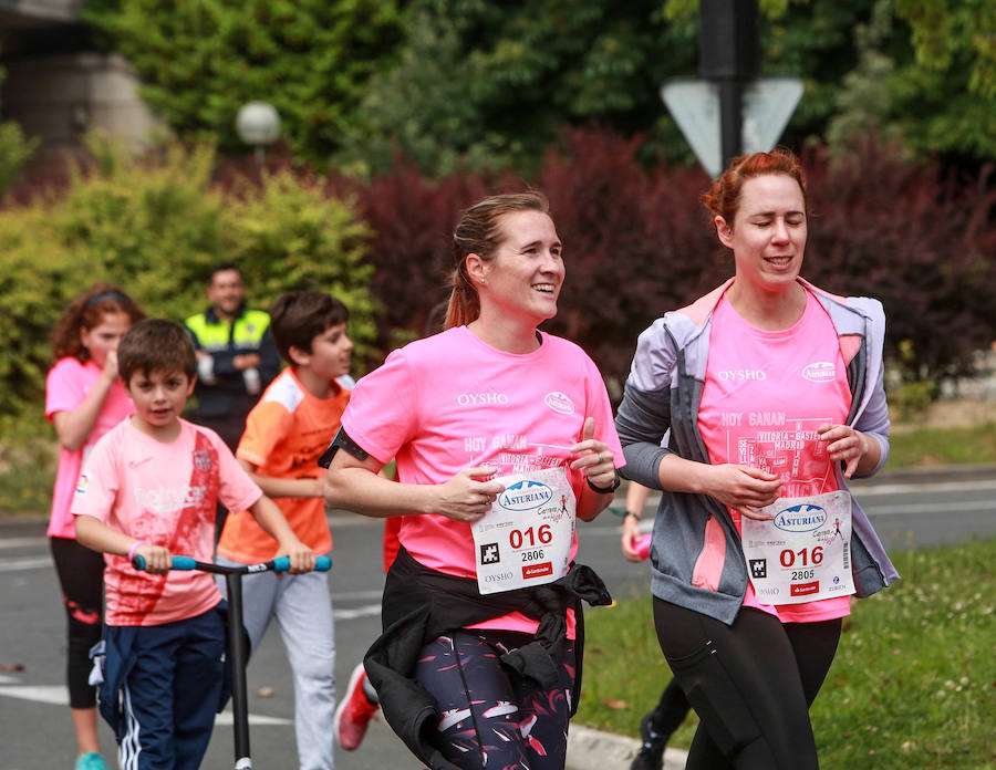 6.000 participantes toman parte en la Carrera de la Mujer que en su decimosegunda edición vuelve a concienciar sobre la prevención del cáncer de piel