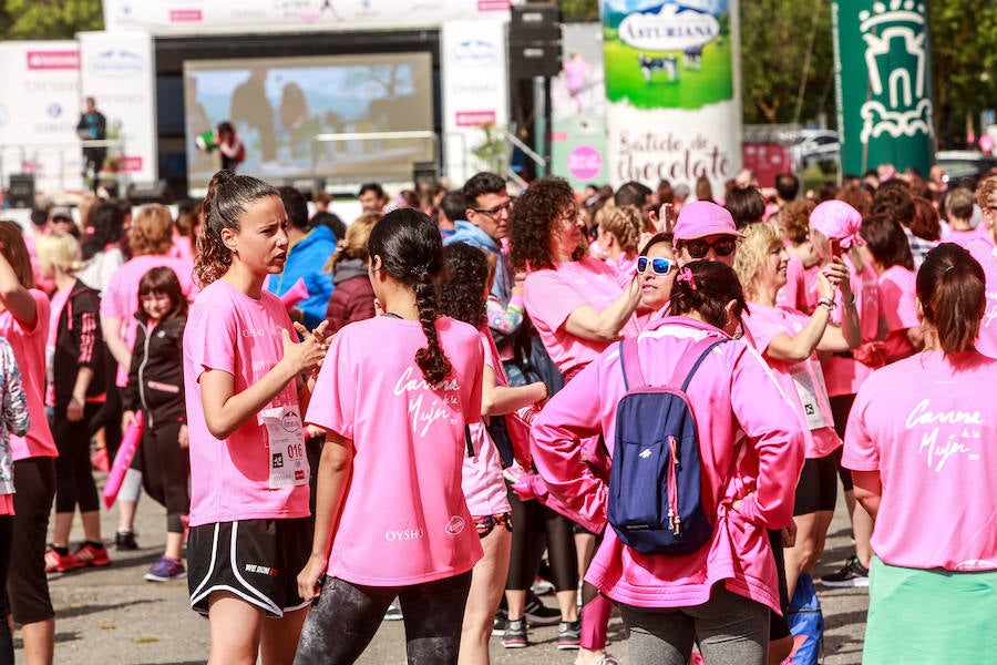 6.000 participantes toman parte en la Carrera de la Mujer que en su decimosegunda edición vuelve a concienciar sobre la prevención del cáncer de piel