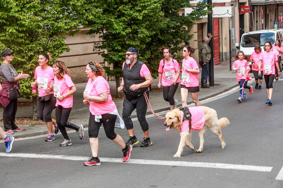 6.000 participantes toman parte en la Carrera de la Mujer que en su decimosegunda edición vuelve a concienciar sobre la prevención del cáncer de piel