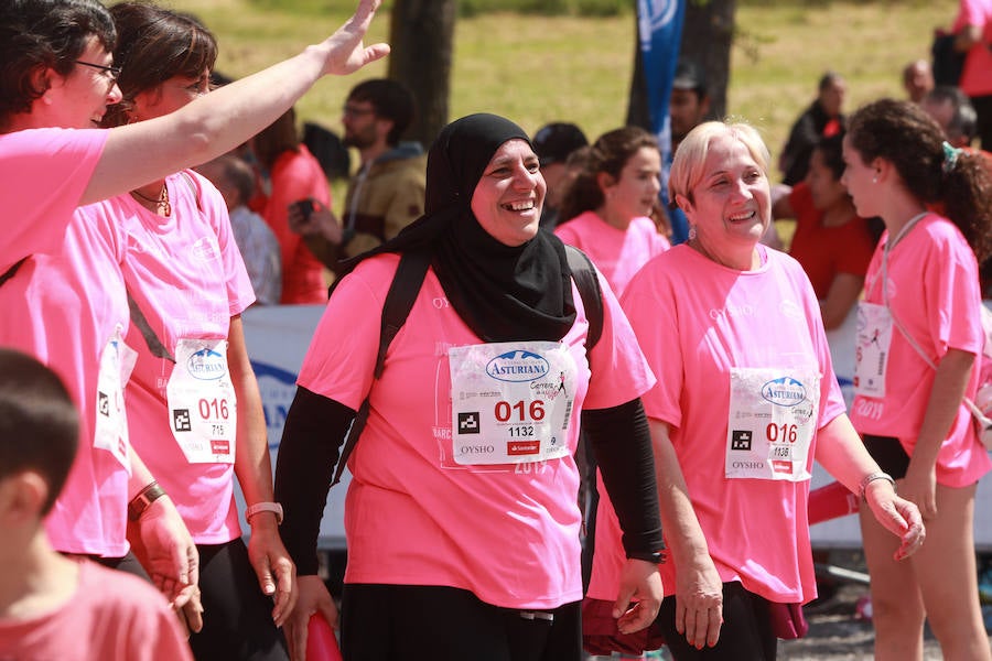 6.000 participantes toman parte en la Carrera de la Mujer que en su decimosegunda edición vuelve a concienciar sobre la prevención del cáncer de piel