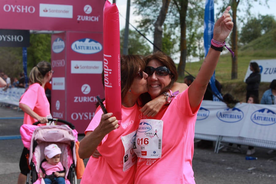 6.000 participantes toman parte en la Carrera de la Mujer que en su decimosegunda edición vuelve a concienciar sobre la prevención del cáncer de piel