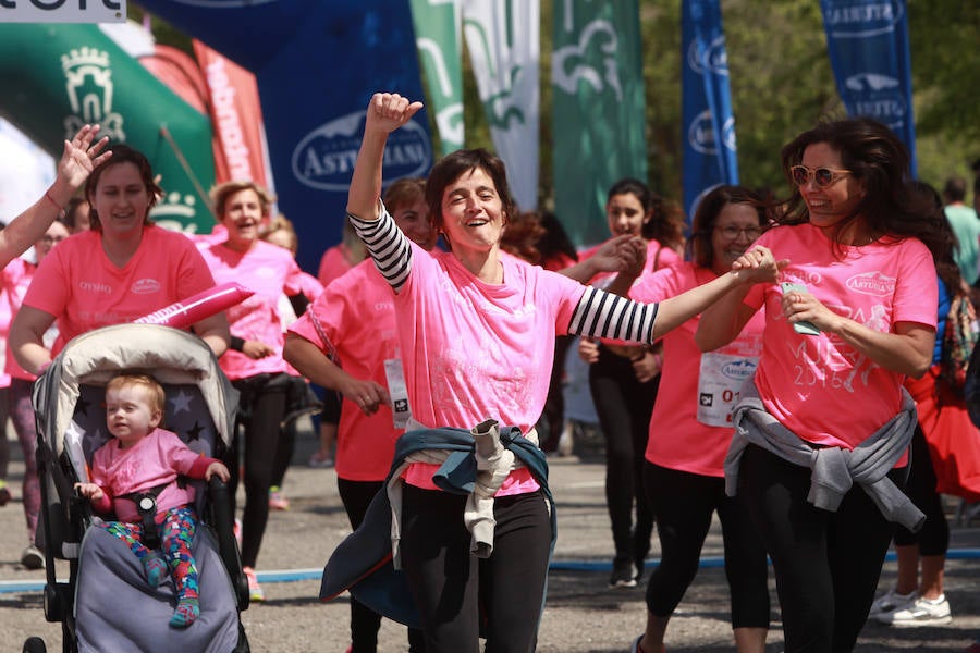 6.000 participantes toman parte en la Carrera de la Mujer que en su decimosegunda edición vuelve a concienciar sobre la prevención del cáncer de piel