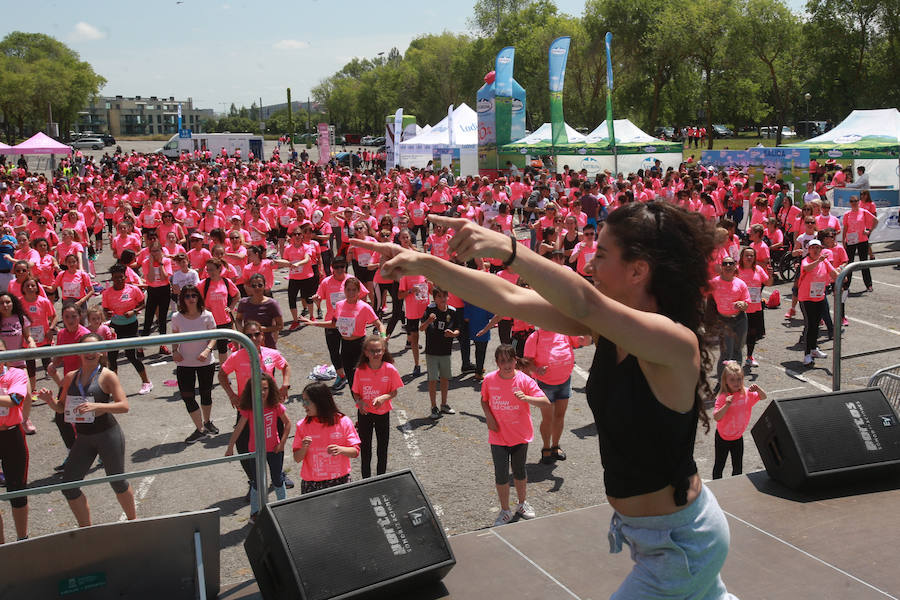 6.000 participantes toman parte en la Carrera de la Mujer que en su decimosegunda edición vuelve a concienciar sobre la prevención del cáncer de piel