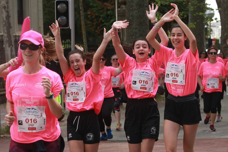 6.000 participantes toman parte en la Carrera de la Mujer que en su decimosegunda edición vuelve a concienciar sobre la prevención del cáncer de piel