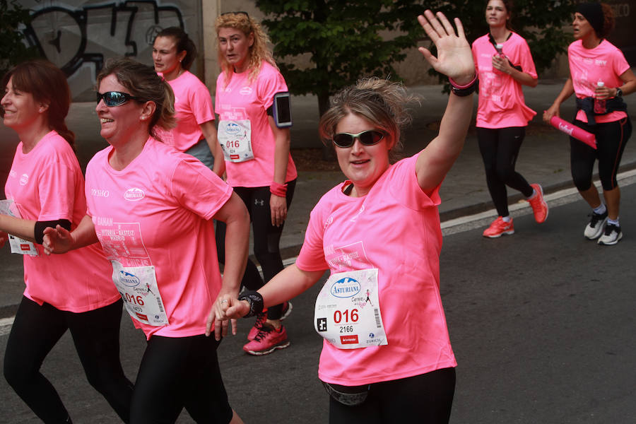 6.000 participantes toman parte en la Carrera de la Mujer que en su decimosegunda edición vuelve a concienciar sobre la prevención del cáncer de piel