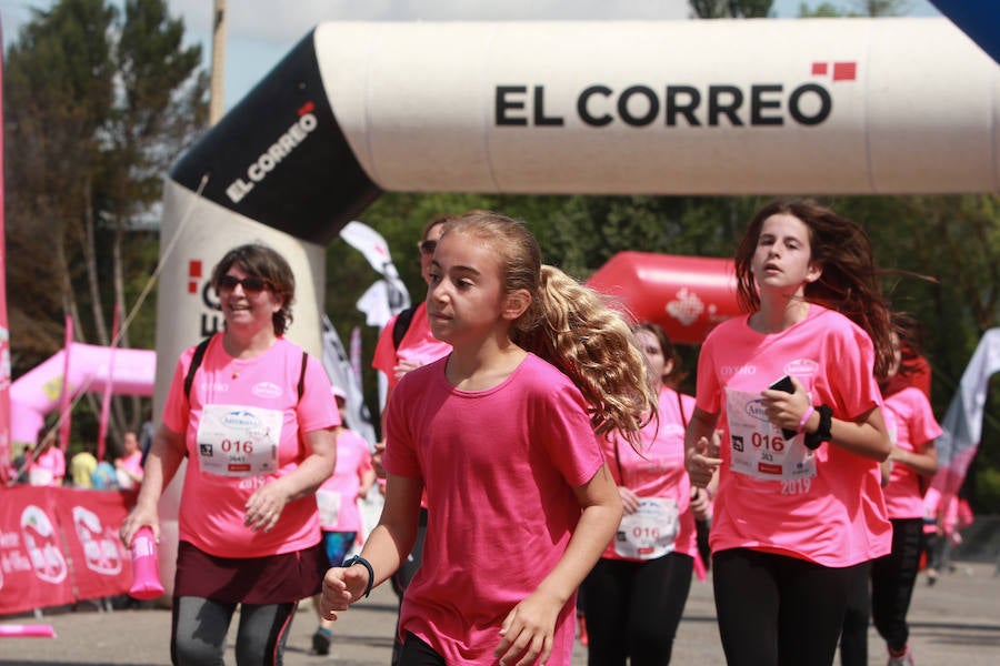 6.000 participantes toman parte en la Carrera de la Mujer que en su decimosegunda edición vuelve a concienciar sobre la prevención del cáncer de piel