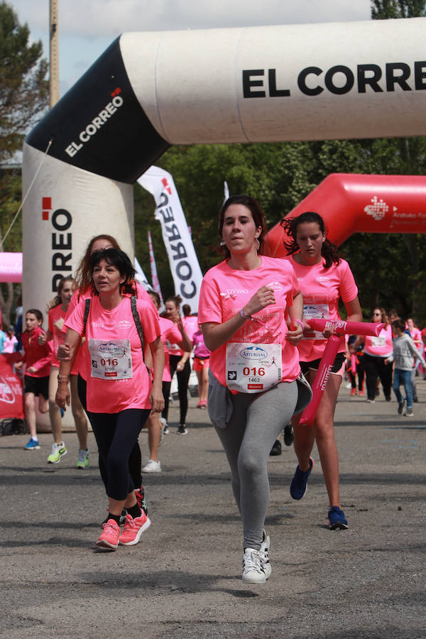 6.000 participantes toman parte en la Carrera de la Mujer que en su decimosegunda edición vuelve a concienciar sobre la prevención del cáncer de piel