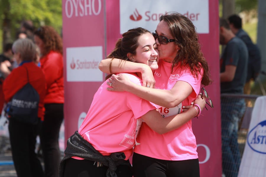 6.000 participantes toman parte en la Carrera de la Mujer que en su decimosegunda edición vuelve a concienciar sobre la prevención del cáncer de piel