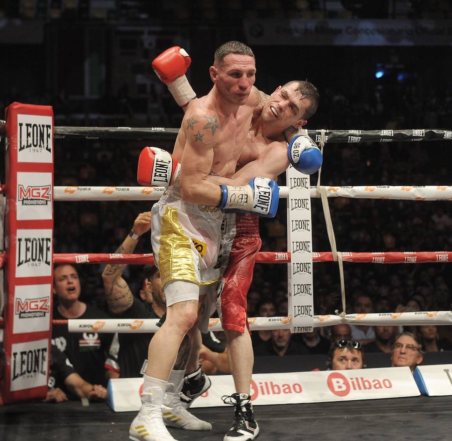 Andoni Gago se proclamó campeón continental del peso pluma y Kerman Lejarraga derrotó por KO en el cuarto asalto al mexicano Luis Solís, proclamándose así nuevo campeón Latino WBC del superwelter