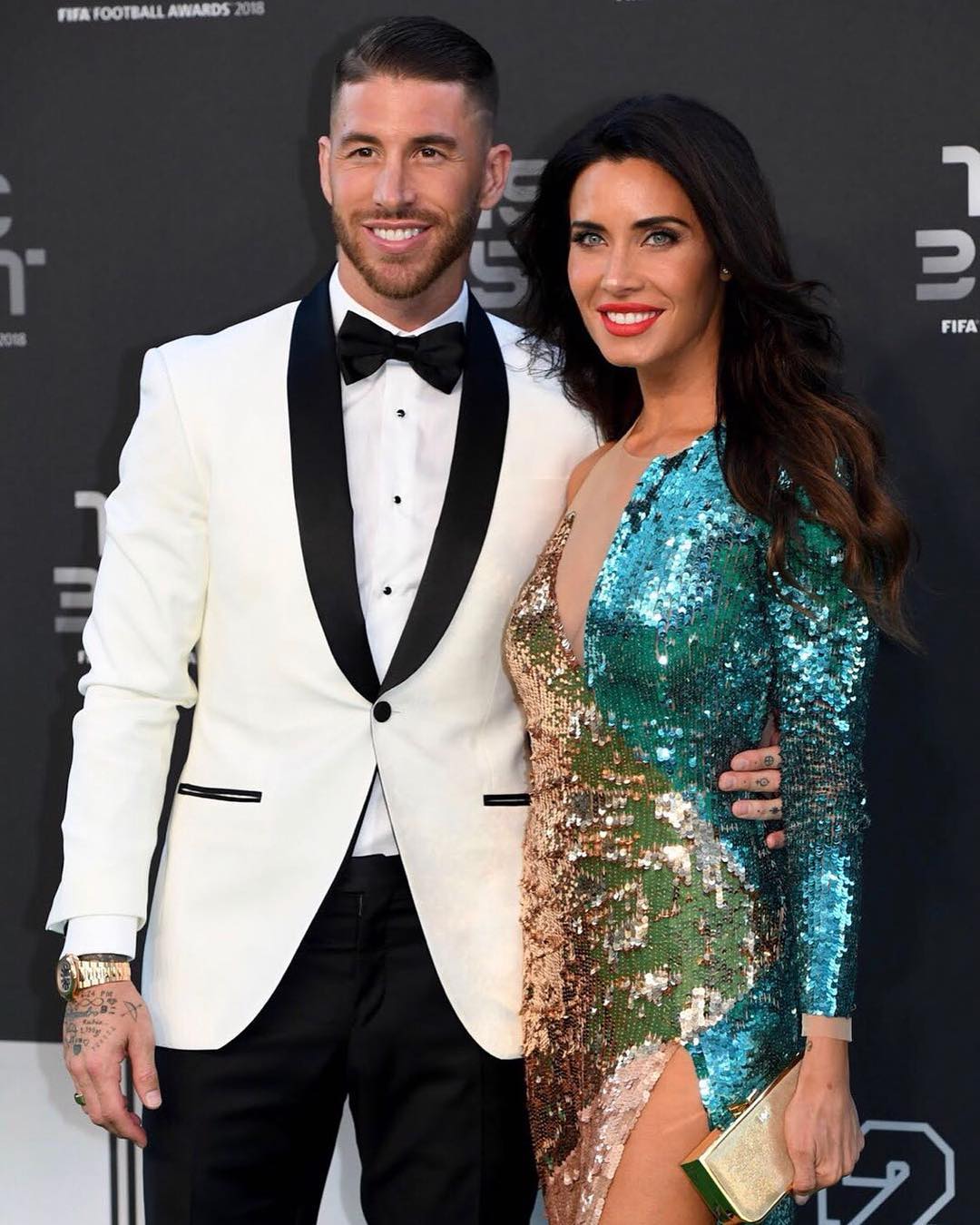 En busca de un vestido de novia para Pilar Rubio: ¿se casará con estos  diseños rockeros de Bilbao? | El Correo