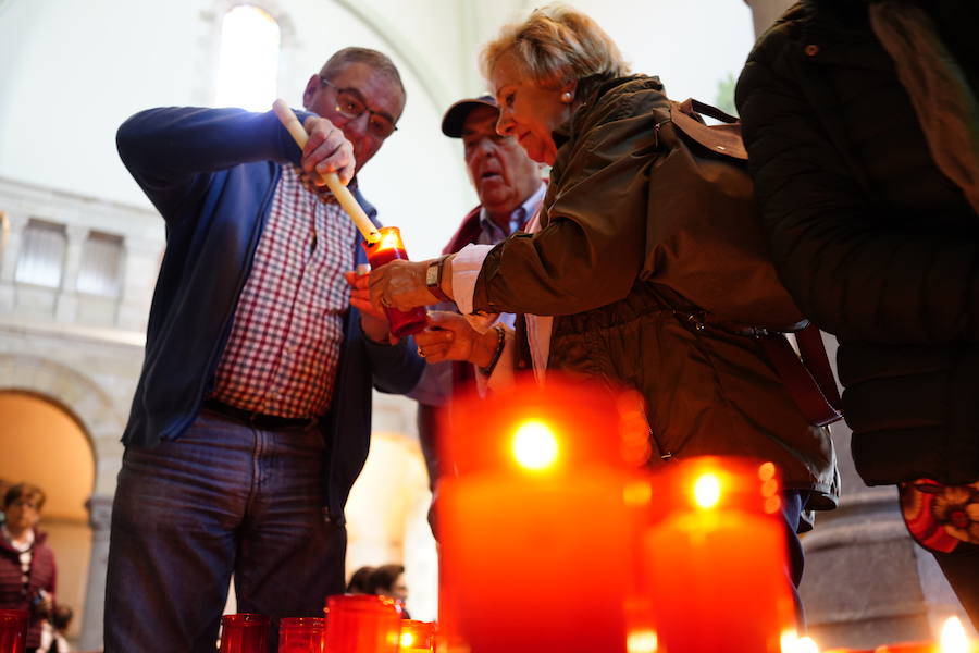 Más de un centenar de cabezas y 26 puestos agrícolas participan en el tradicional mercado