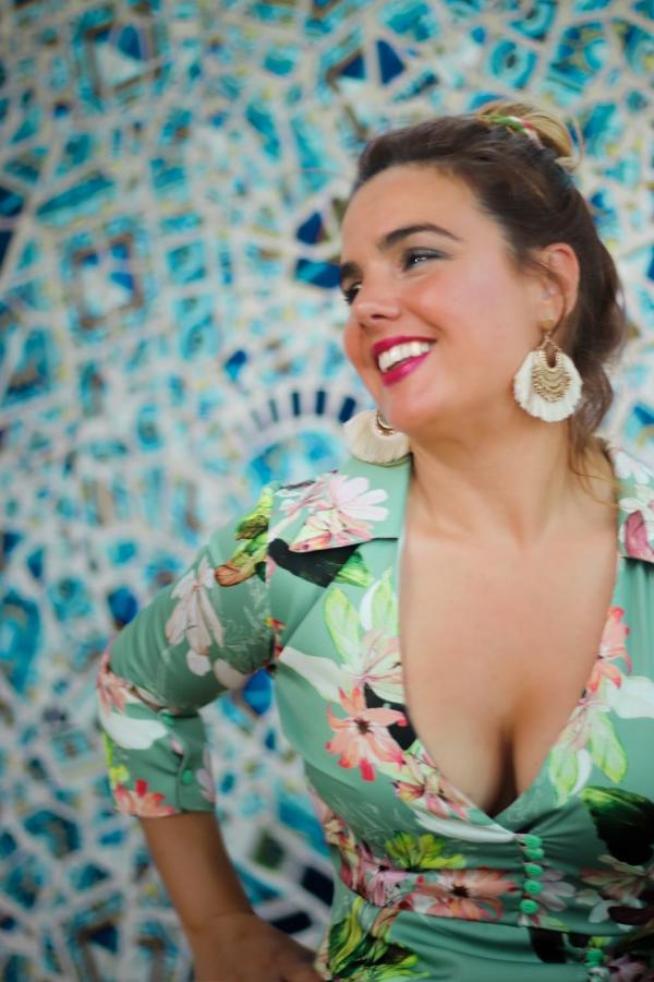 La 'instagramer' Vanessa Mulas nos muestra diferentes opciones para introducir un toque 'retro' a tu look