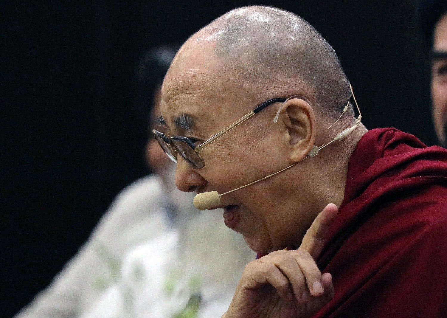 El líder espiritual tibetano, el Dalai Lama, durante una conferencia con líderes musulmanes en Nueva Delhi, India. Según un comunicado de prensa, el 14 Dalai Lama, líder espiritual tibetano, intercambió un diálogo con varios clérigos y académicos musulmanes durante la conferencia ' Celebrando la diversidad en el mundo musulmán '. 