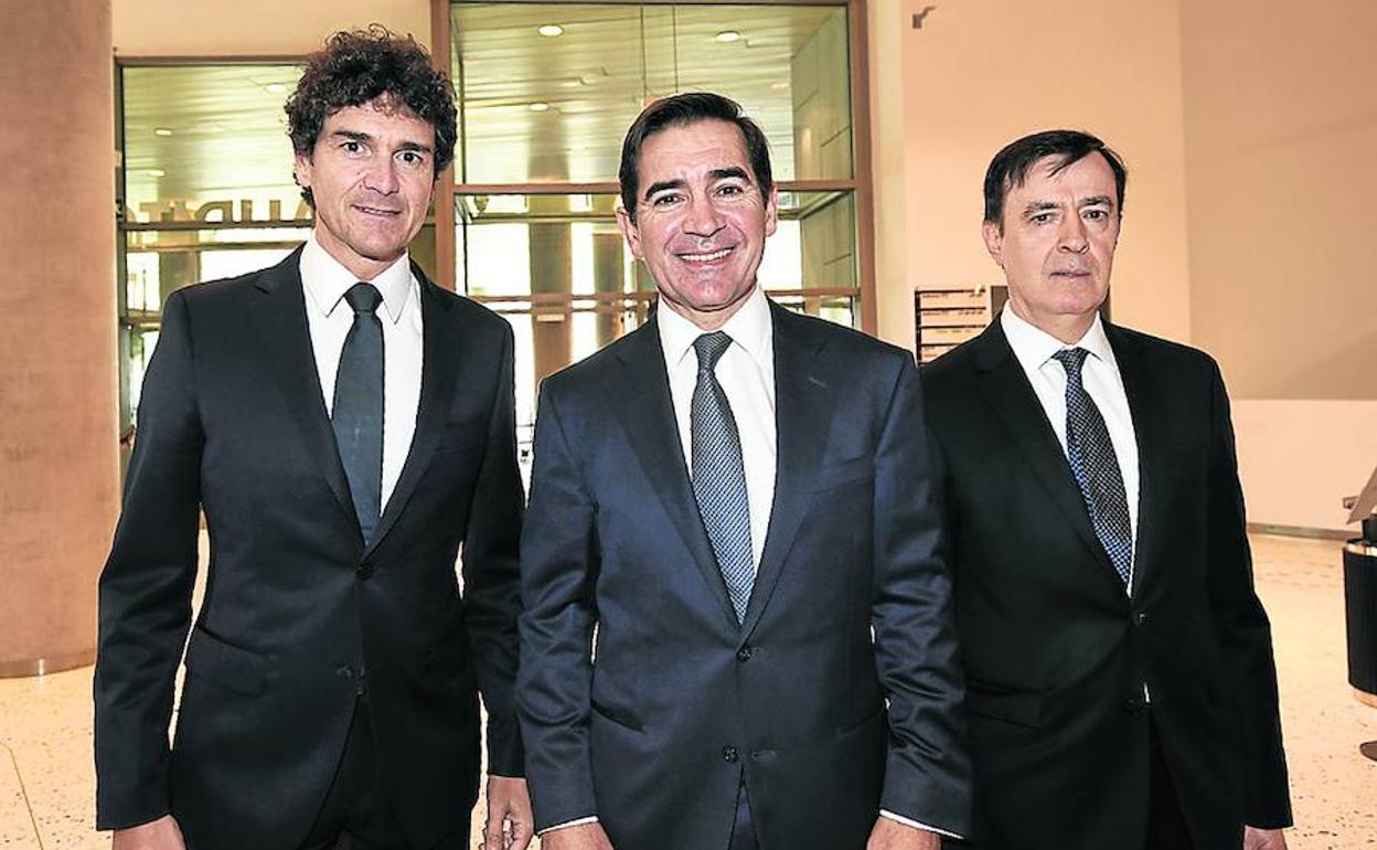 Unai Rementeria, Carlos Torres y Rafael Pardo. 