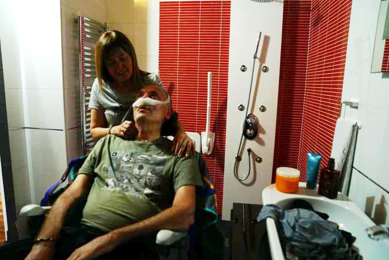 Fotos: Así es el día a día de un enfermo de ELA