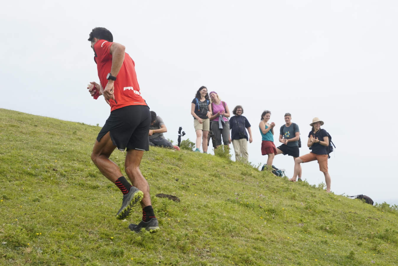 Gran ambiente el que se ha vivido en las carreras del Flysch Trail, donde el calor ha sido protagonista y ha hecho mella en los corredores.