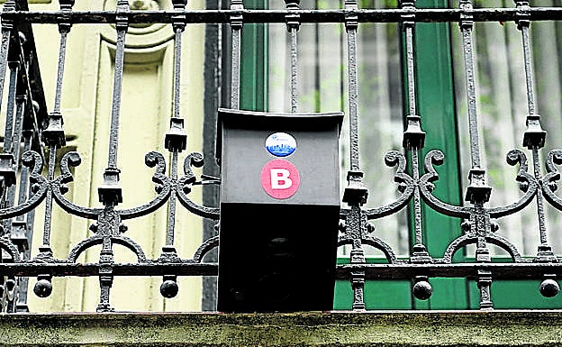 Uno de los ocho sonómetros instalados ya.