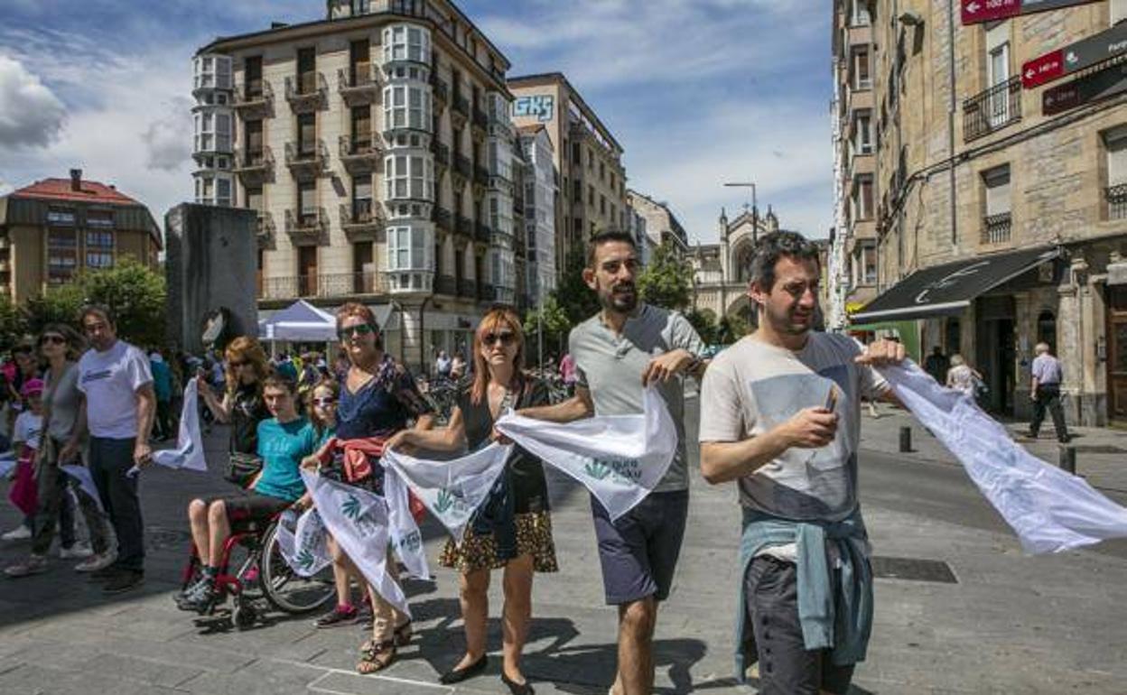 Un 34% de los vascos está en contra de la independencia frente a un 23% que la desea, según el Sociómetro Vasco