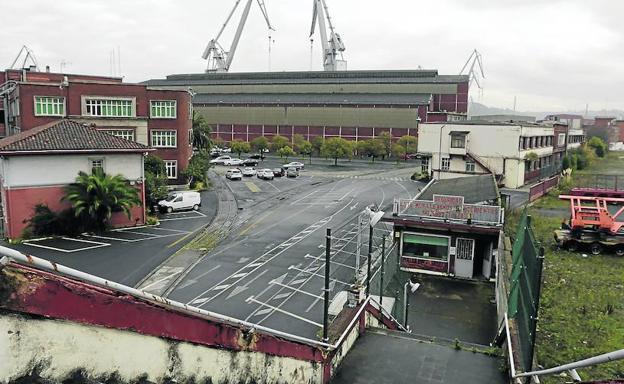 Las instalaciones de La Naval en Sestao, vacías y sin actividad.