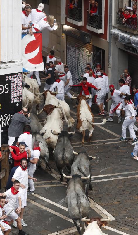 Fotos: Los toros de José Escolar protagonizan un encierro rápido y limpio