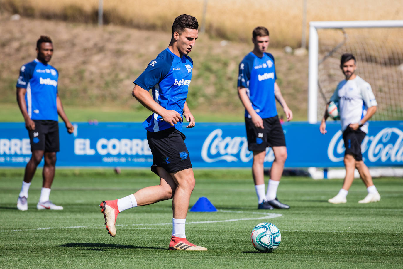 Fotos: Así ha sido el primer entrenamiento del Alavés